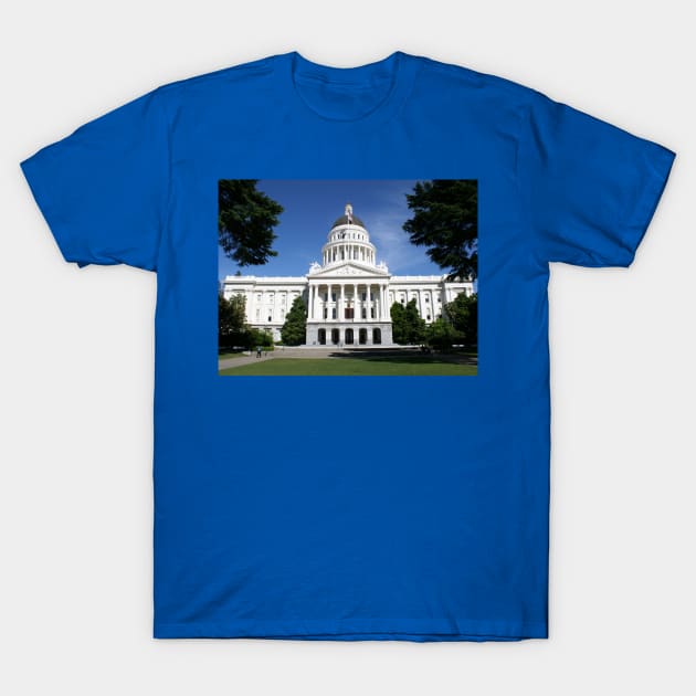 Capitol Majesty: Sacramento's Timeless Icon T-Shirt by Christine aka stine1